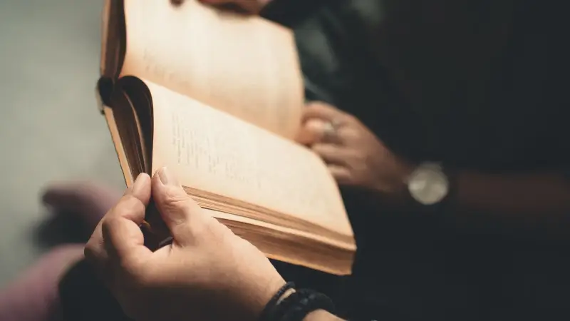 تأثیر تحولات اجتماعی و فرهنگی بر صنعت کتاب